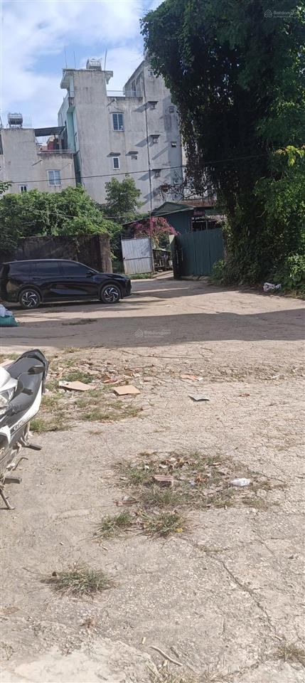 Cho thuê kho đường thụy phương, bắc từ liêm, dt 300m2, điện 3fa, xuất vat, xe công, bảo vệ. 85k/m2