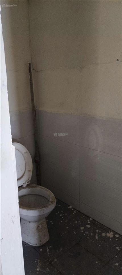 Cho thuê kho xưởng đường la phù, an khánh, dt 260m2, xuất vat, điện 3 pha, xe 10 tấn, 60k/m