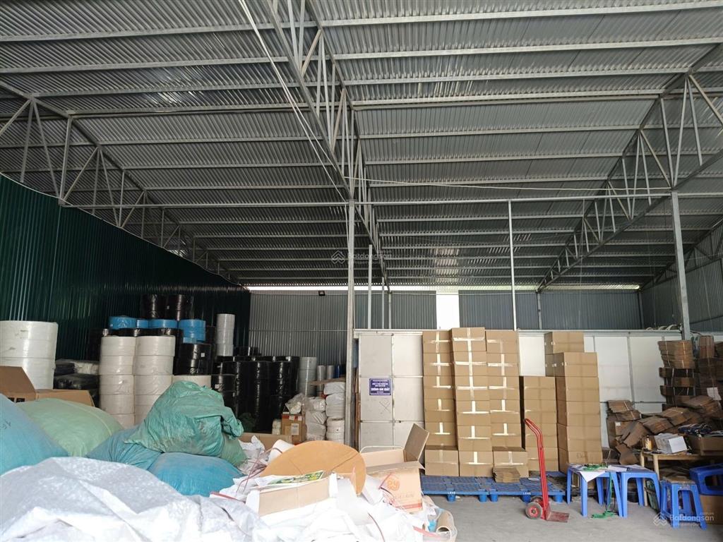 Cho thuê kho đường thụy phương, bắc từ liêm, dt 400m2, điện 3fa, xuất vat, xe công, bảo vệ. 80k/m2