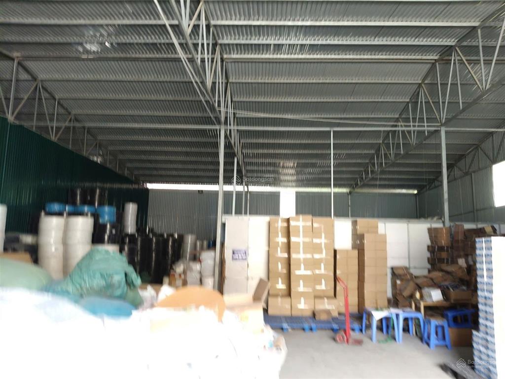 Cho thuê kho đường thụy phương, bắc từ liêm, dt 400m2, điện 3fa, xuất vat, xe công, bảo vệ. 80k/m2