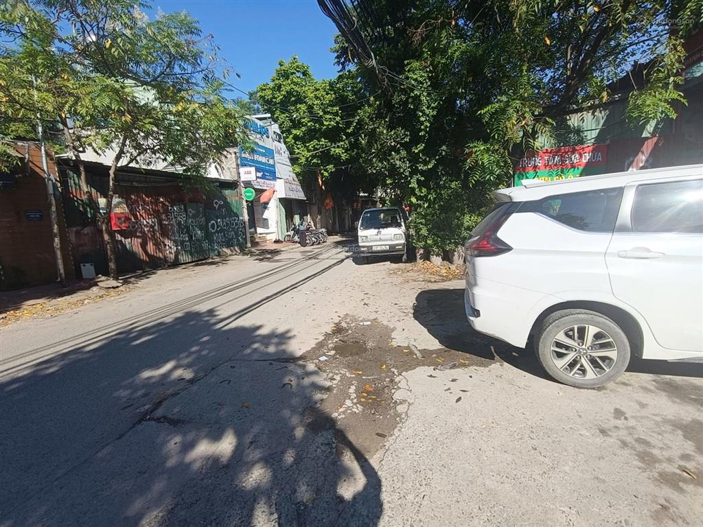 Cho thuê kho xưởng đường vườn cam, phú đô, từ liêm 700m2, điện 3 pha, xe 10 tấn, xuất vat, 55 triệu
