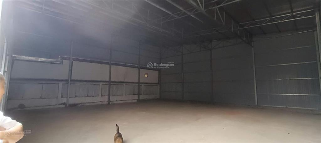Cho thuê kho xưởng kcn phú minh, trại gà, phú diễn dt 260m2 điện 3 pha, xe công đỗ cửa, bảo vệ 24/7
