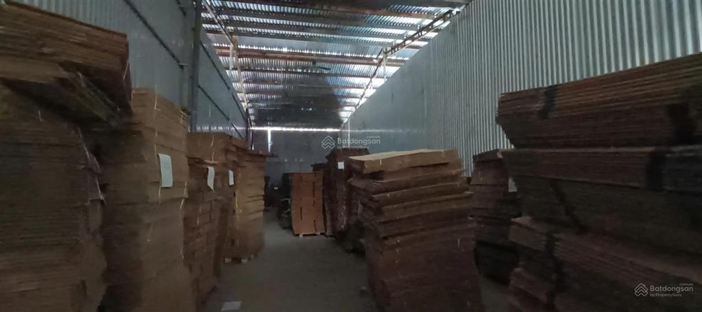 Cho thuê kho xưởng đường 72 la phù, an khánh, dt 174m2, xe công, xuất vat, điện 3fa, bảo vệ, 85k/m