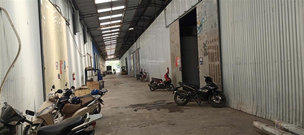 Cho thuê kho xưởng đường 72 la phù, an khánh, dt 174m2, xe công, xuất vat, điện 3fa, bảo vệ, 85k/m