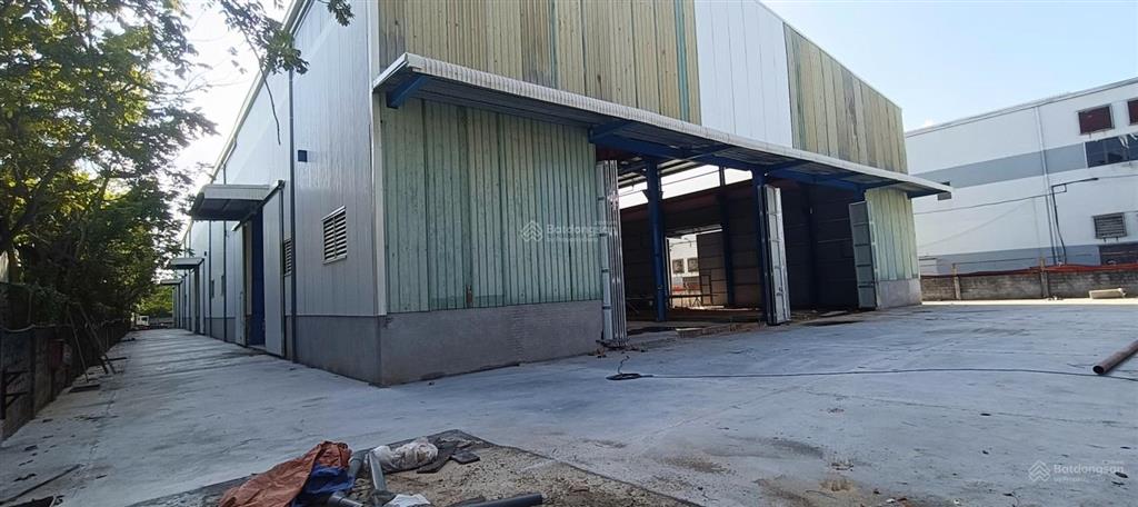 Kho xưởng kcn thạch thấtquốc oai, dt 3000m2, pccc nghiệm thu, điện 3 fa, xuất vat, xe công, bảo vệ