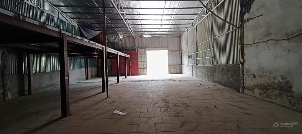 Cho thuê kho xưởng đường thịnh liệt, hoàng mai, dt 280m2, xe công vào, xuất vat, bảo vệ