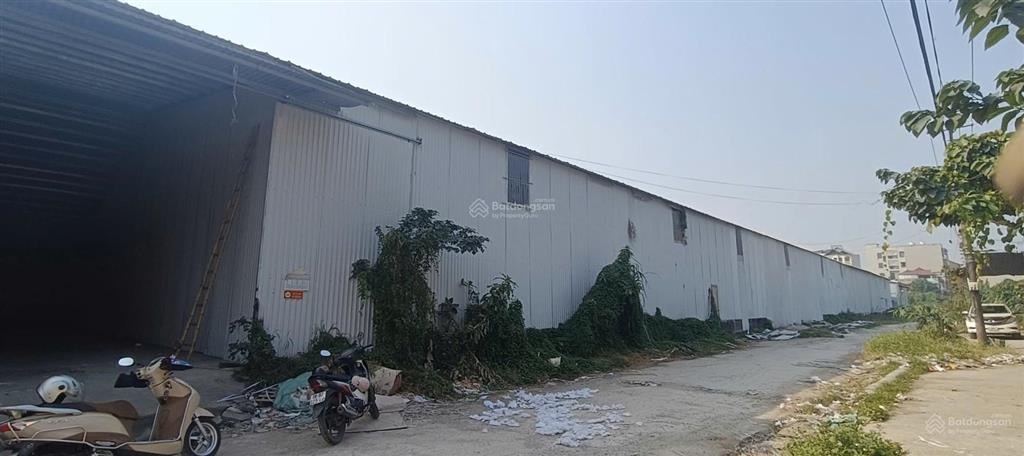Cho thuê kho đường thụy phương, bắc từ liêm, dt 434m2, điện 3fa, xuất vat, xe công, bảo vệ. 75k/m2