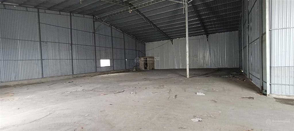 Cho thuê kho đường thụy phương, bắc từ liêm, dt 700m2, điện 3fa, xuất vat, xe công, bảo vệ. 75k/m2