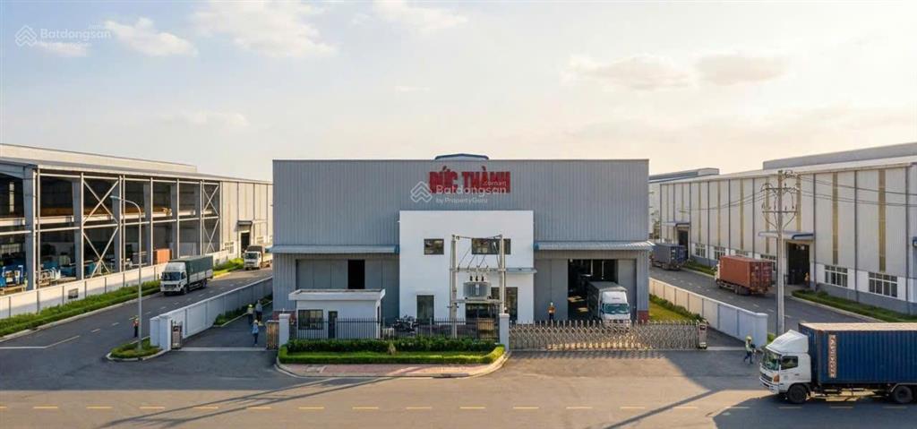 Kho xưởng kcn thạch thấtquốc oai, dt 3000m2, pccc nghiệm thu, điện 3 fa, xuất vat, xe công, bảo vệ