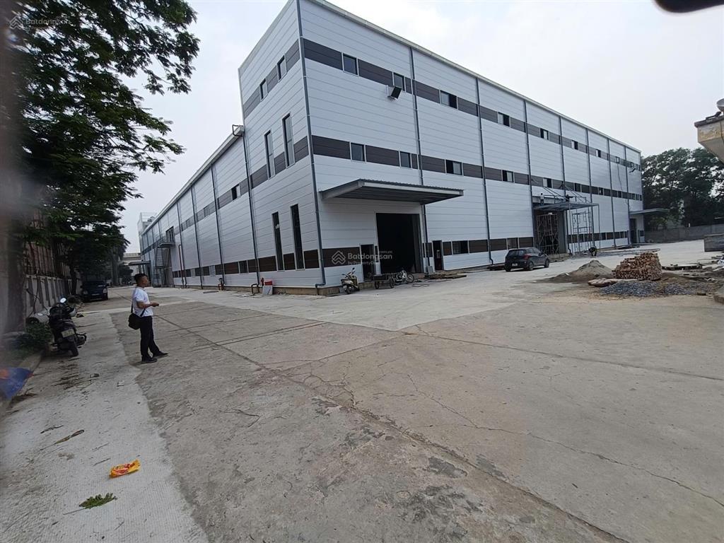 Cho thuê kho xưởng kcn quang minh, mê linh, dt 12000m2, pccc tự động, xe công vào, xuất vat, bảo vệ