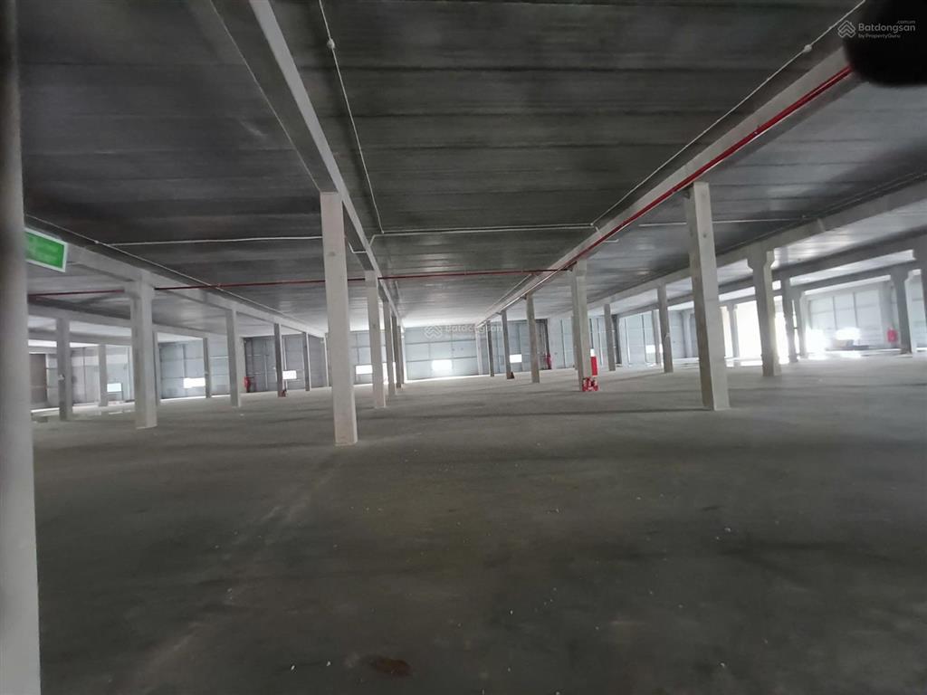 Cho thuê kho xưởng kcn quang minh, mê linh, dt 12000m2, pccc tự động, xe công vào, xuất vat, bảo vệ