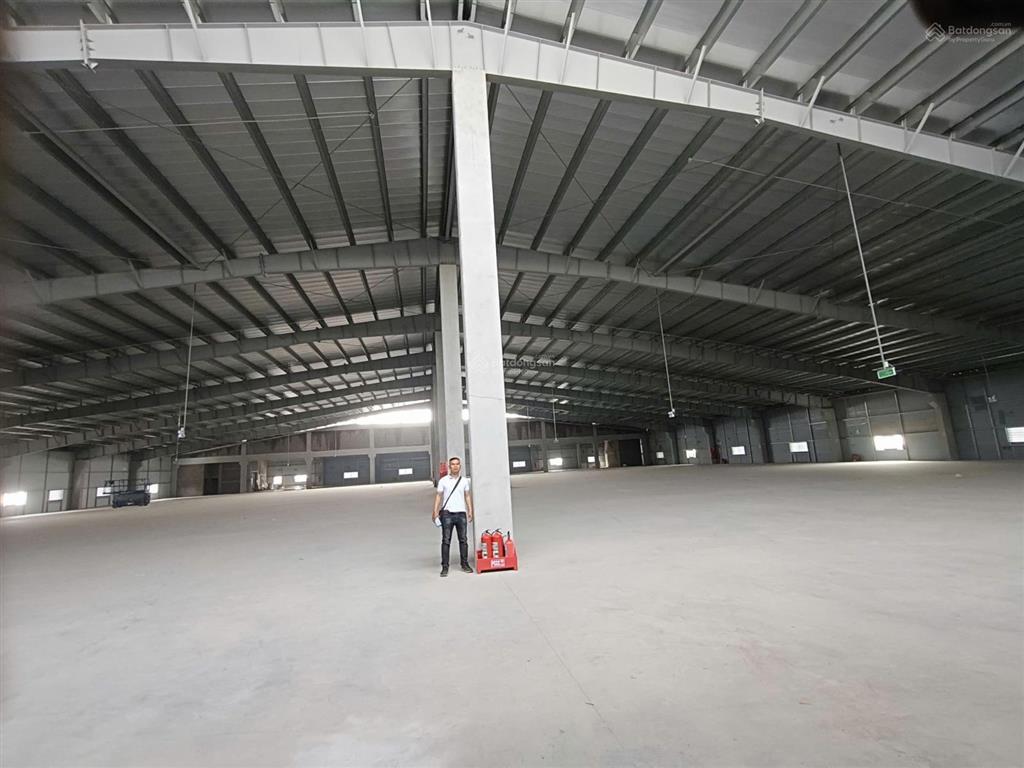 Cho thuê kho xưởng kcn quang minh, mê linh, dt 12000m2, pccc tự động, xe công vào, xuất vat, bảo vệ