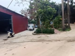 Cho thuê kho km15 đường đại lộ thăng long, quyết tiến, dt 800m2, điện 3fa, xe 10t vào, 40k/m2