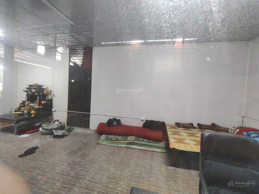 Cho thuê kho km15 đường đại lộ thăng long, quyết tiến, dt 800m2, điện 3fa, xe 10t vào, 40k/m2