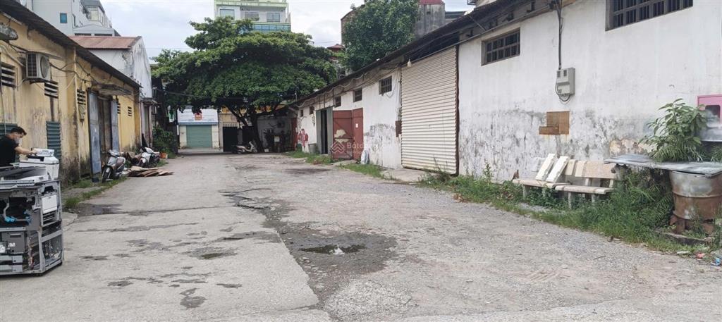 Cho thuê kho xưởng đường thịnh liệt, hoàng mai, 400m2, xe công vào, xuất vat, bảo vệ 150.000/m2