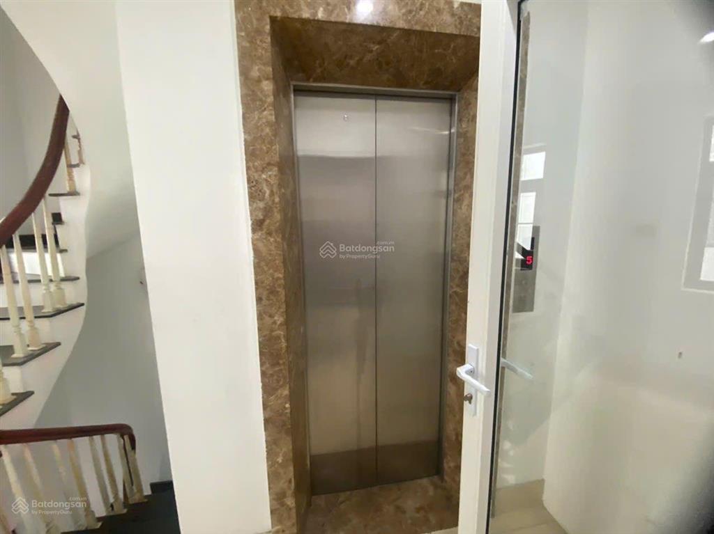 Cho thuê nhà vinhomes gardenia hàm nghi, dt 100m², 5 tầng, thông sàn, thang máy, đh, nl 55tr