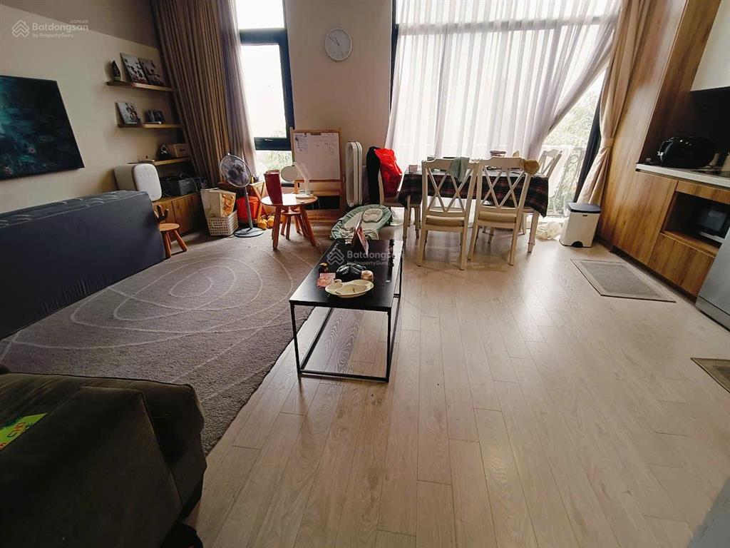 Cho thuê nhà vinhomes green bay, mặt đường lương thế vinh, mễ trì, dt 96m, 4 tầng 1 hầm, thang máy