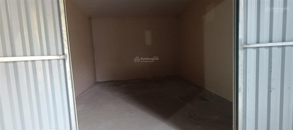 Cho thuê kho đường hồng đôphú đô, dt 250m2, điện 3fa, xe 10t (sau svđ mỹ đình), p từ liêm 16tr/th