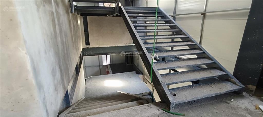 Cho thuê kho xưởng, ccn trường an, an khánh 900m2, vat, pccc nghiệm thu, xe công, bảo vệ, 120k/m2