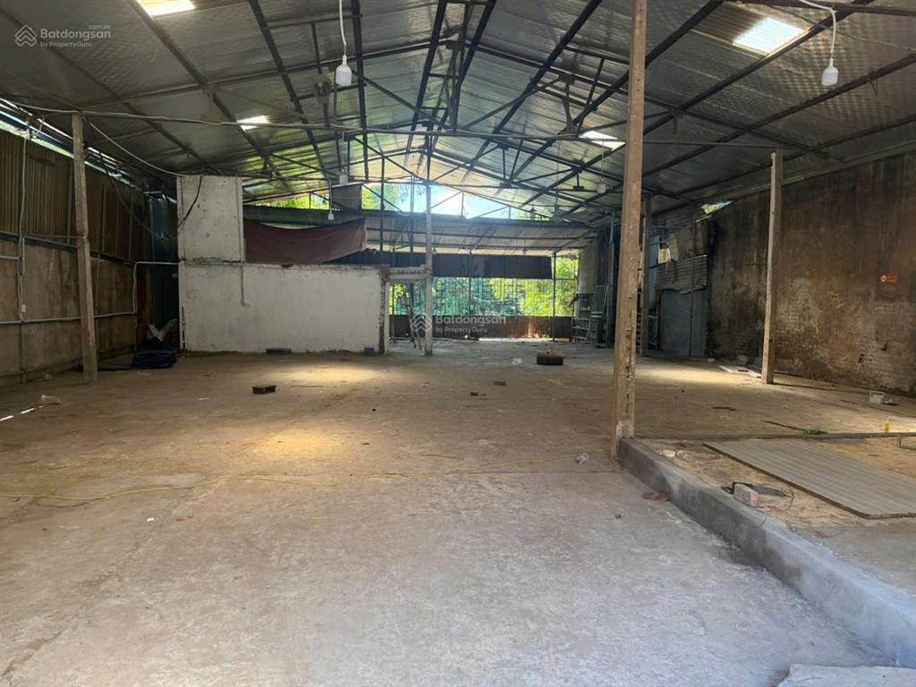 Cho thuê kho xưởng đường sa đôi, đại mỗ, dt 400m2, điện 3 pha, xe 10t đỗ cửa, xuất vat