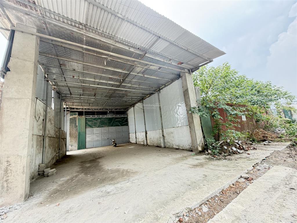 Kho xưởng km13 đường đại lộ thăng long, an khánh, dt 700m, xe công đỗ cửa 24/24, điện 3 pha, 30tr