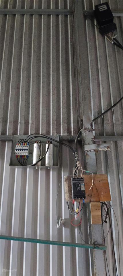 Cho thuê kho xưởng đường đại lộ thăng long, vân côn, dt 275m2, điện 3fa, xe 10t đỗ cửa 40k/m2/th