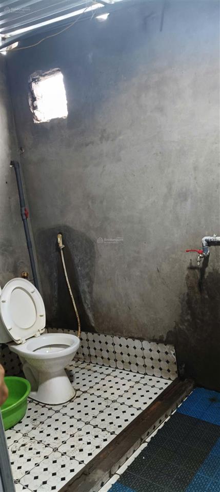 Cho thuê kho đường thụy phương, bắc từ liêm, dt 600m2, điện 3fa, xuất vat, xe công, bảo vệ. 75k/m2