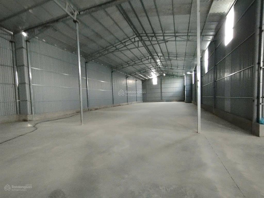 Cho thuê 730m2 kho xưởng đường 442, sơn đồng, xe công vào, xuất vat, pccc, điện 3 pha, 65k/m