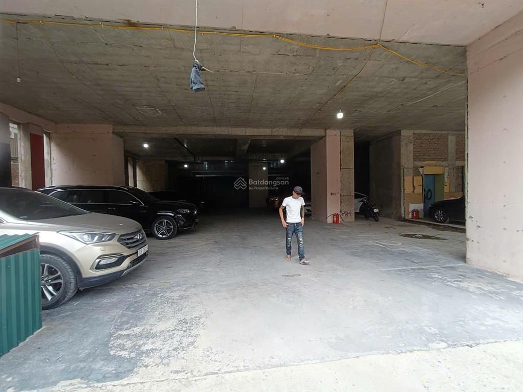 Ct chân đế tòa nhà ngã tư vạn phúc, hà đông, dt 500m2, mt 14m, xe công đỗ cửa, điện 3 pha, 30tr/th