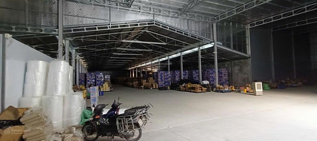 Hàng cực hiếm ở đại từ, định công, kho căn góc 2mt diện tích 1885m2, xuất vat, xe công, điện 3 pha
