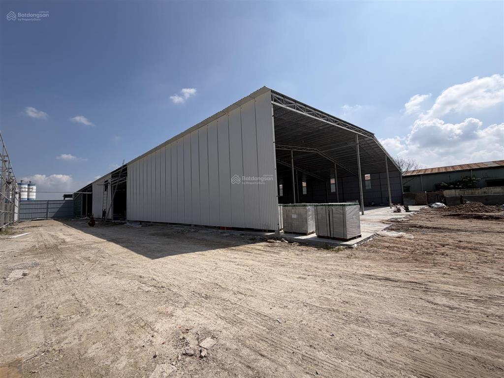 Kho xưởng 798m2 tại cụm công nghiệp yên sơn, quốc oai, xuất vat, pccc, điện 3fa, bảo vệ 90k/m