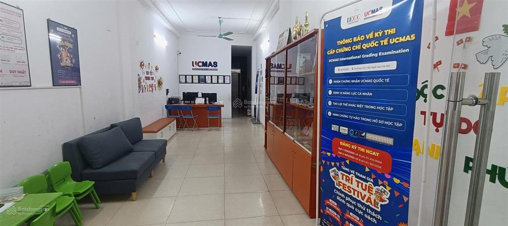 Cho thuê nhà đẹp, thang máy, 5 tầng, dt 60m2 xe ô tô đỗ cửa đường lê đức thọ, ngay svđ mỹ đình 29tr