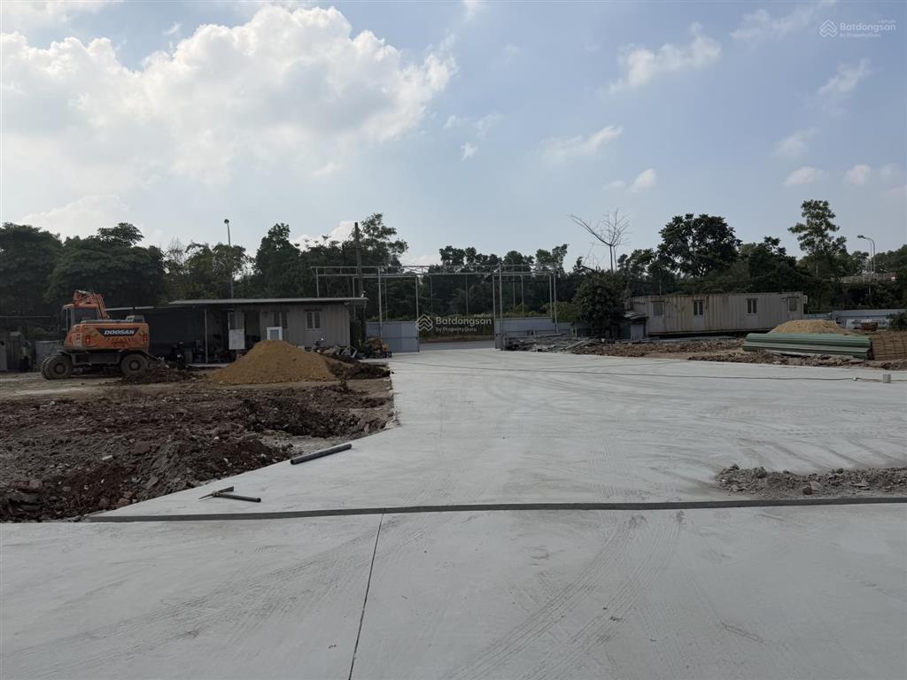 Cho thuê mb 1300m2 ccn yên sơnquốc oai, xe công, điện 3fa, xuất vat, pccc, bảo vệ, 45k/m, tách lẻ
