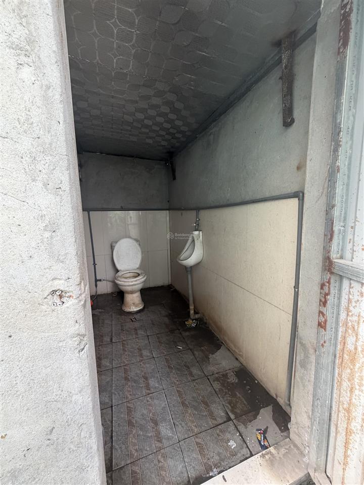 Cho thuê kho 280m2 đường phan bá vành, phú diễn, điện 3 pha, xe 10 tấn đỗ cửa, bảo vệ, 80k/m