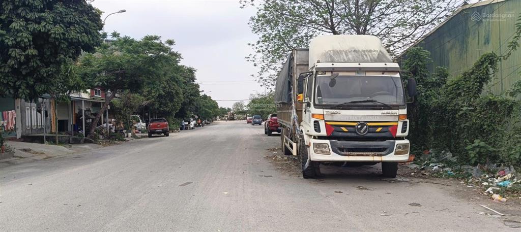 Cho thuê kho xưởng đường cầu bươu, gần viện k, dt 340m2, xuất vat, điện 3 pha, xe công vào, bảo vệ