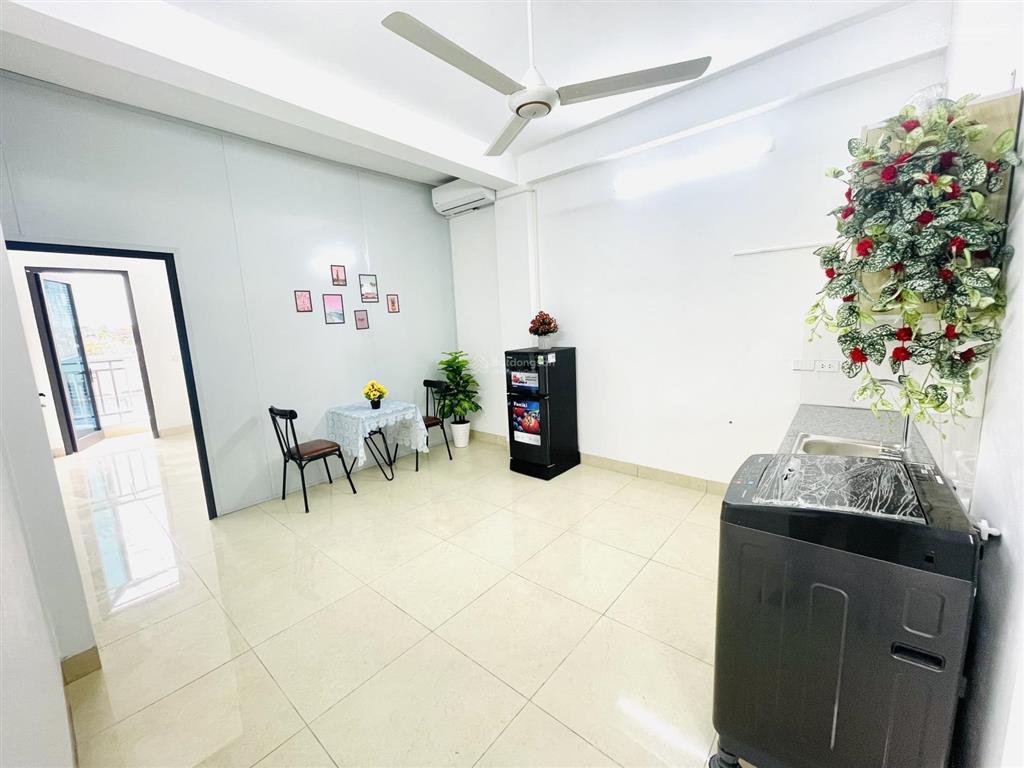 Cho thuê căn hộ 1n1k ở mỗ lao giá 8tr full đồ, ô tô đỗ cửa