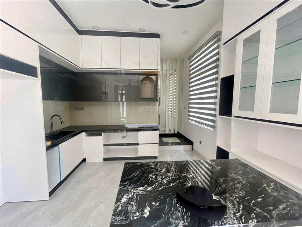 Căn góc 2 mặt tiền phan vinh, phường vĩnh nguyên, thành phố nha trang. vị trí đẹp, giá tốt