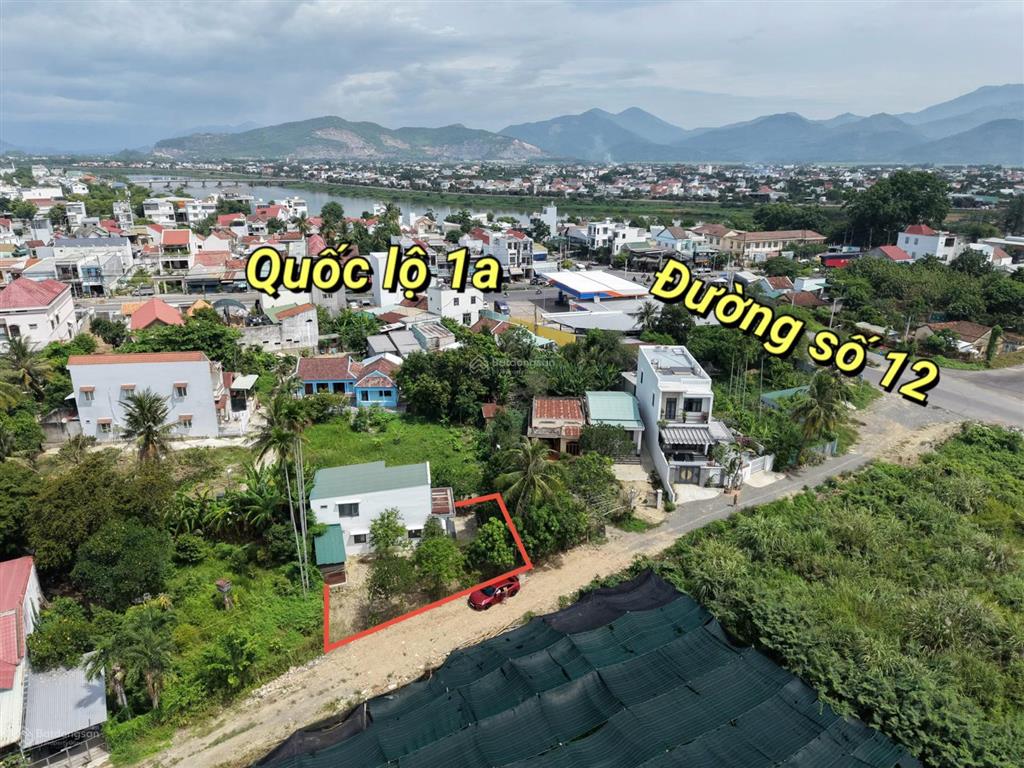 Đất dân tách bán hướng đông nam thị trấn diên khánh giáp phú ân nam