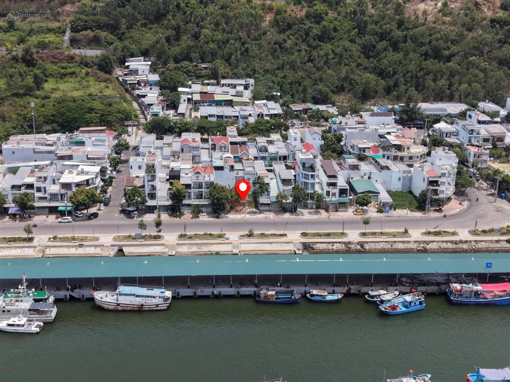 Mặt tiền view sông cửa biển tđc hòn rớ  nam nha trang