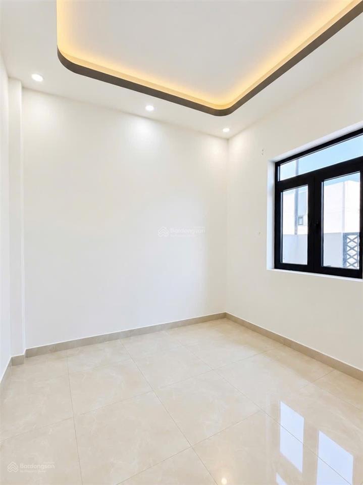 Nhà 2 tầng trung tâm thị trấn diên khánh. đường ô tô. giá 1,4 tỷ