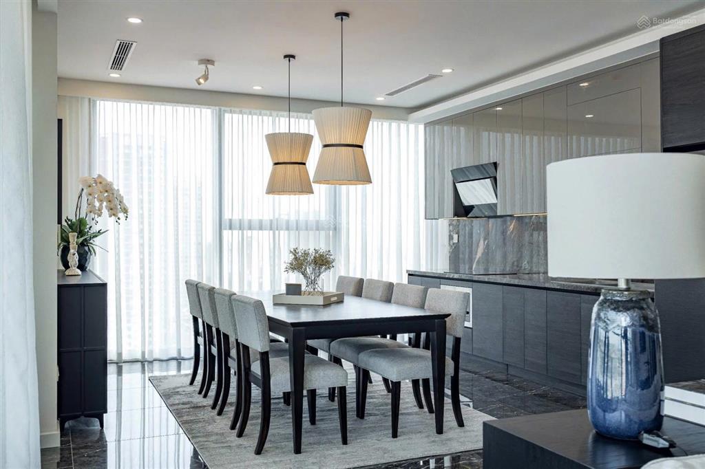 Cho thuê căn góc 3 ngủ full nội thất cao cấp tòa sunshine golden river tây hồ view trọn sông hồng
