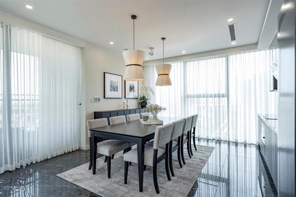 Cho thuê căn góc 3 ngủ full nội thất cao cấp tòa sunshine golden river tây hồ view trọn sông hồng