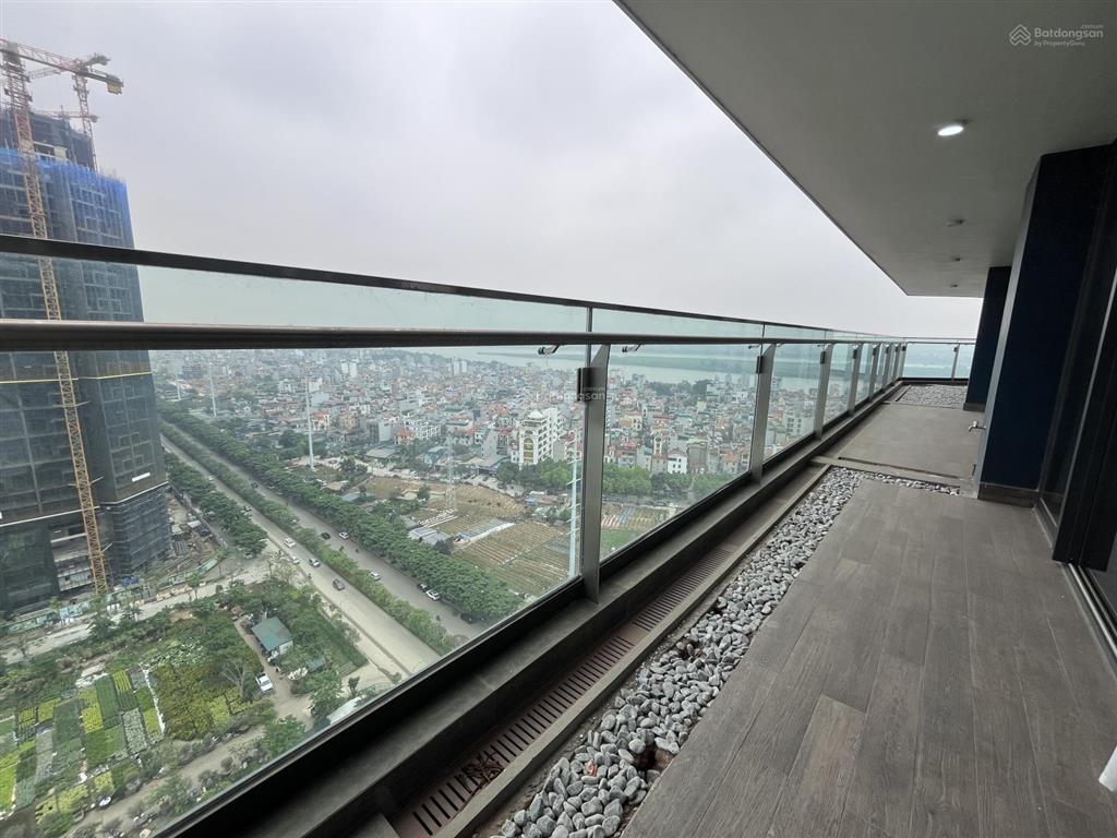 Cho thuê căn góc 3n full nội thất đẹp view sông hồng toà sunshine golden river giá tốt