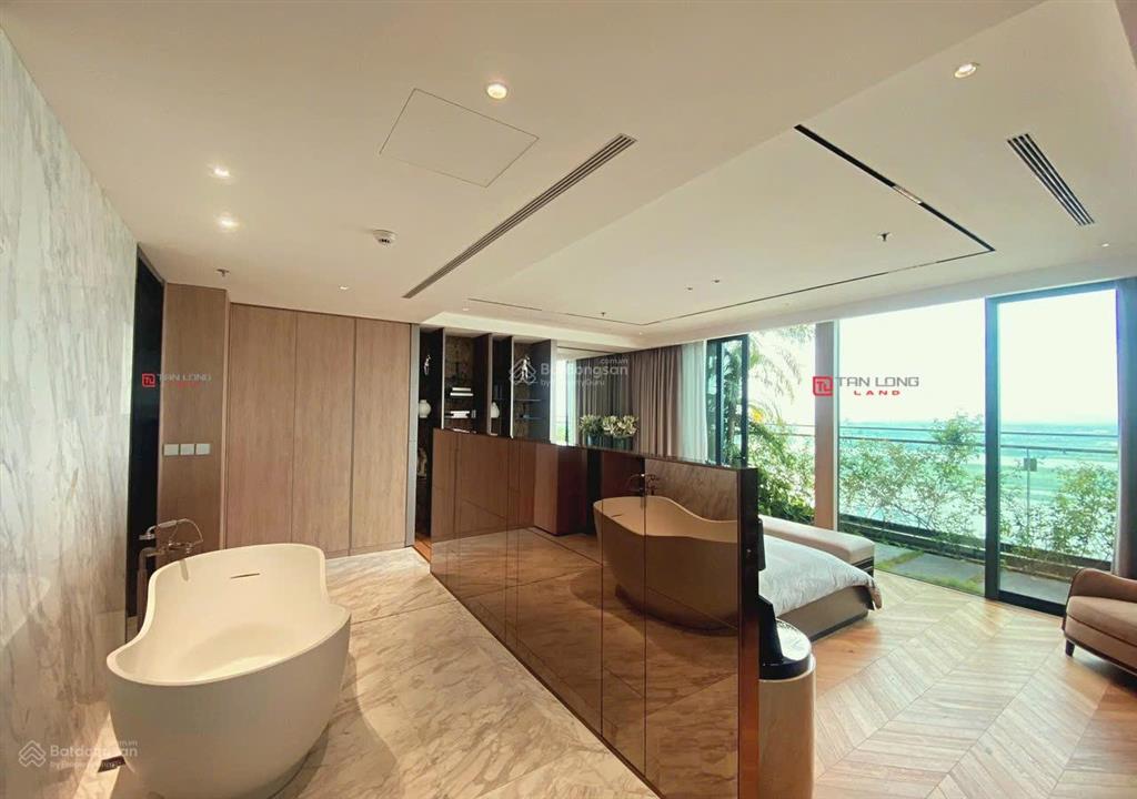 Cho thuê căn duplex penthouse 3pn nội thất cao cấp siêu vip view sông hồng trong kdt ciputra
