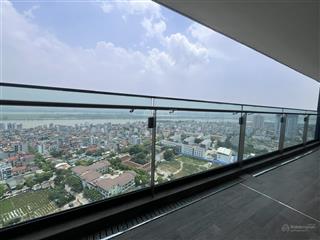 Cho thuê căn góc 3n tầng cao view sông hồng tòa sunshine golden river có slot ô tô giá siêu rẻ