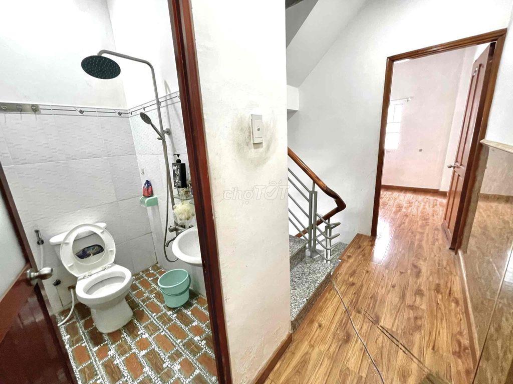 2TR MÀ SÀN GỖ ĐẸP THẾ NÀY -  NHÀ BÈ GIÁP Q7