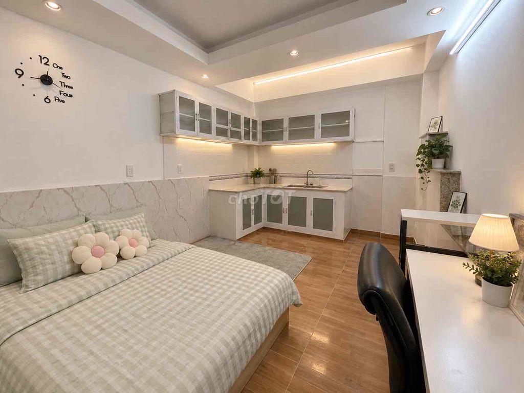 PHÒNG XINH GẦN Q7 – GẦN 3 TRƯỜNG ĐẠI HỌC, FULL TIỆN ÍCH!
