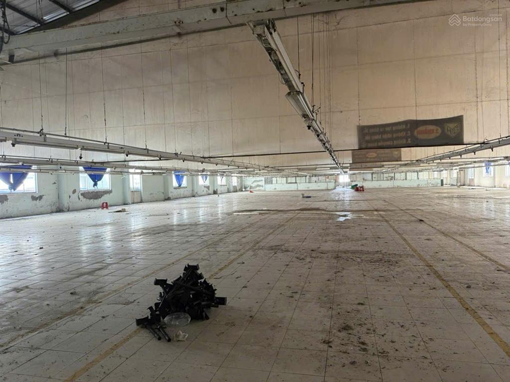 Cho thuê nhà xưởng diện tích 5.500 m2 bến lức long an củ (nay thuộc tỉnh tây ninh)