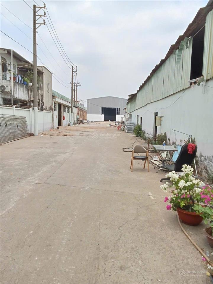 Cho thuê nhà xưởng mới 100% dt 5.700m² phan văn hớn, đông hưng thuận, tp. hcm