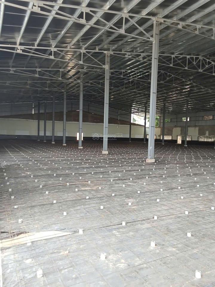 Cho thuê nhà xưởng mới 100% dt 5.700m² phan văn hớn, đông hưng thuận, tp. hcm